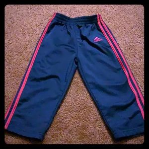 Black & Red Adidas pants 18 Months